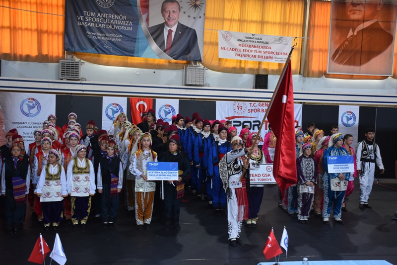 SÜLEYMANPAŞA BELEDİYESİ HALKOYUNLARI EKİBİ FİNALLERE KALDI