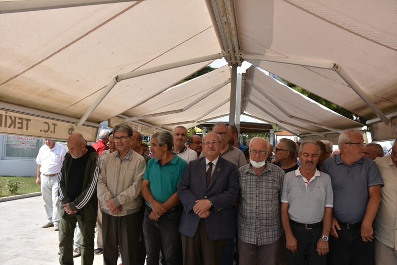 EM. MAT. ÖĞRETMENİ MEHMET TİMUR DEFNEDİLDİ