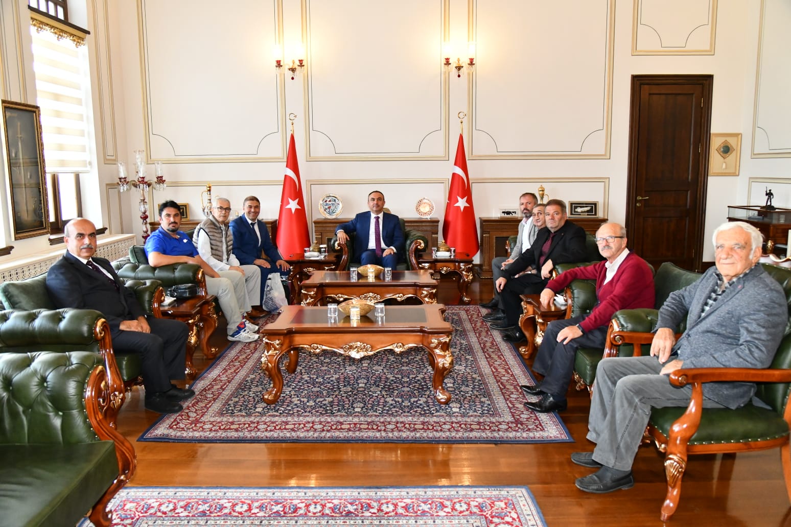 Trakya Işıklar Köyü Selanik Mübadilleri İle Balkan Türkleri Derneği Başkan ve Üyelerinden Vali Soytürk’e Ziyaret