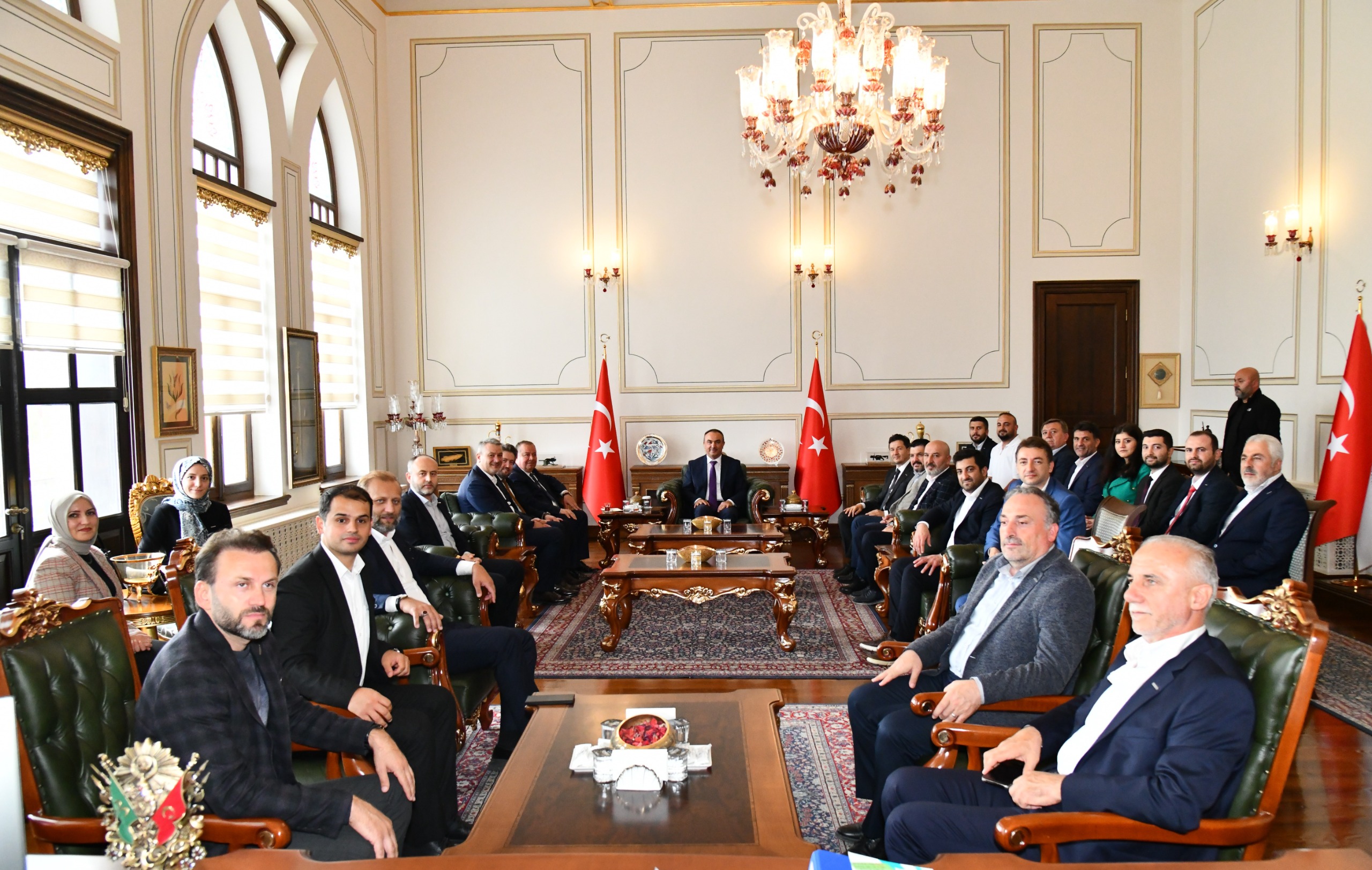 Sakarya MÜSİAD Başkanı Filizfidanoğlu ve Beraberindeki Heyet Vali Soytürk’ü Ziyaret Etti