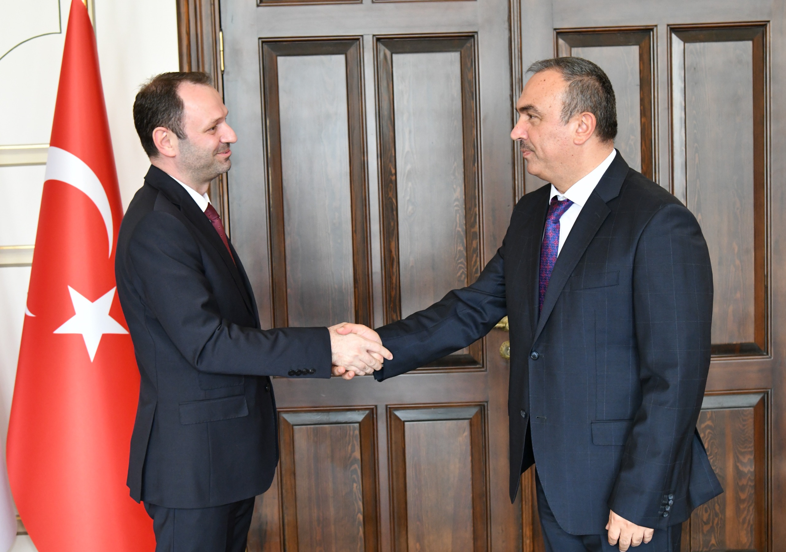 PTT’nin Kuruluş Yıldönümü Münasebetiyle Vali Soytürk’e Ziyaret