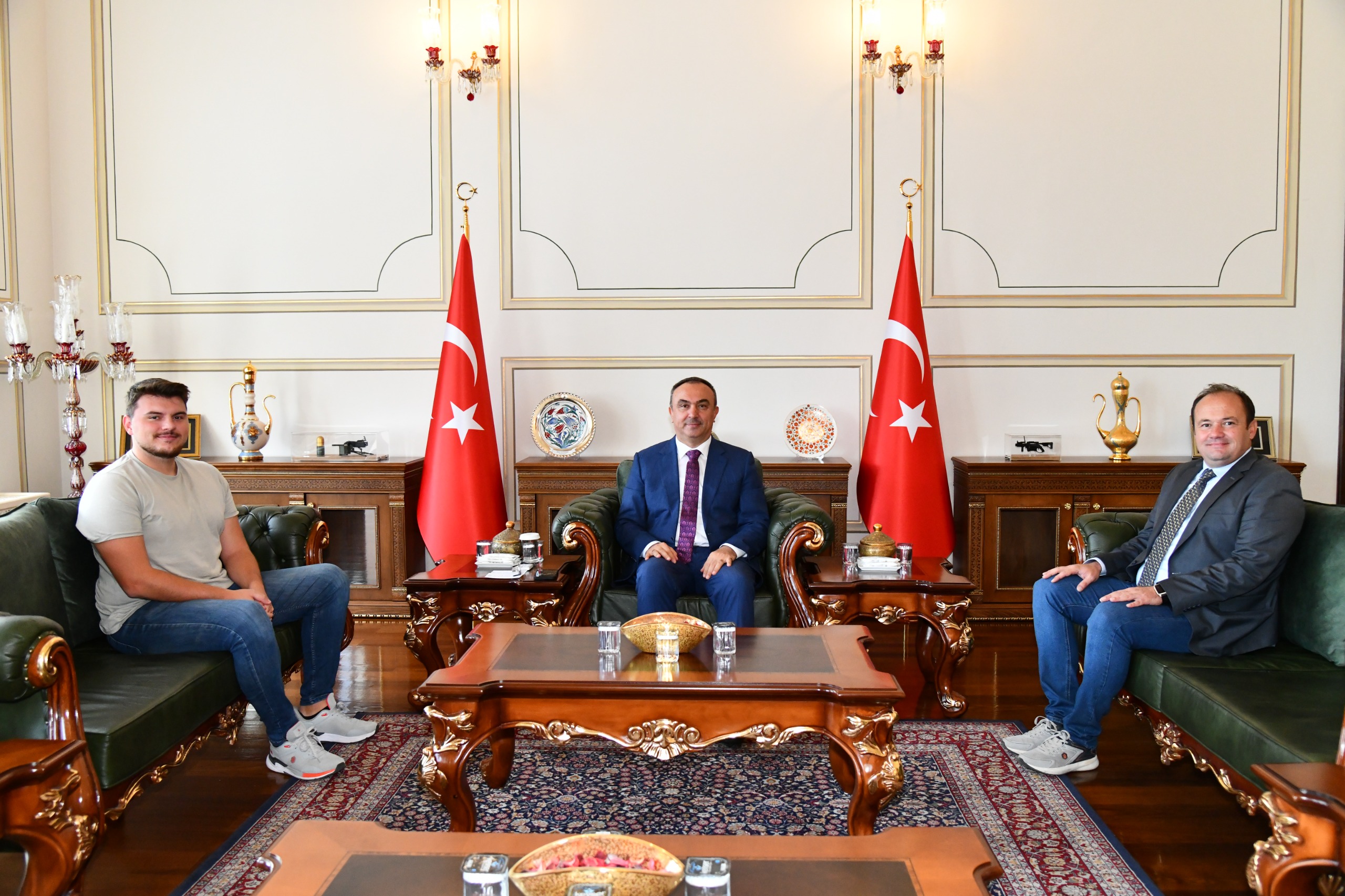 TRT İl Temsilcisi Levent Silistre Vali Recep Soytürk’ü Ziyaret Etti