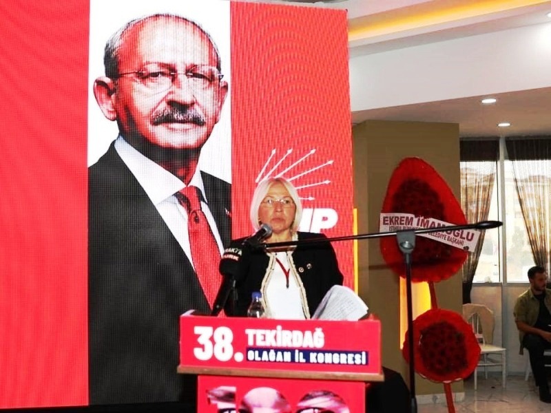 CHP Tekirdağ Milletvekili Nurten Yontar CHP Tekirdağ 38. Olağan İl Kongresi’ne katılım sağladı.