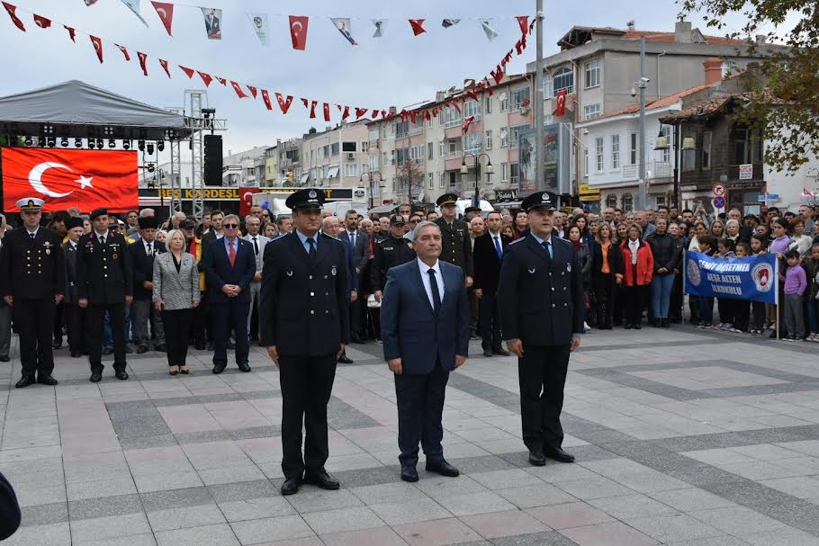 ŞARKÖY’ÜN ONUR VE GURUR GÜNÜNDE COŞKU