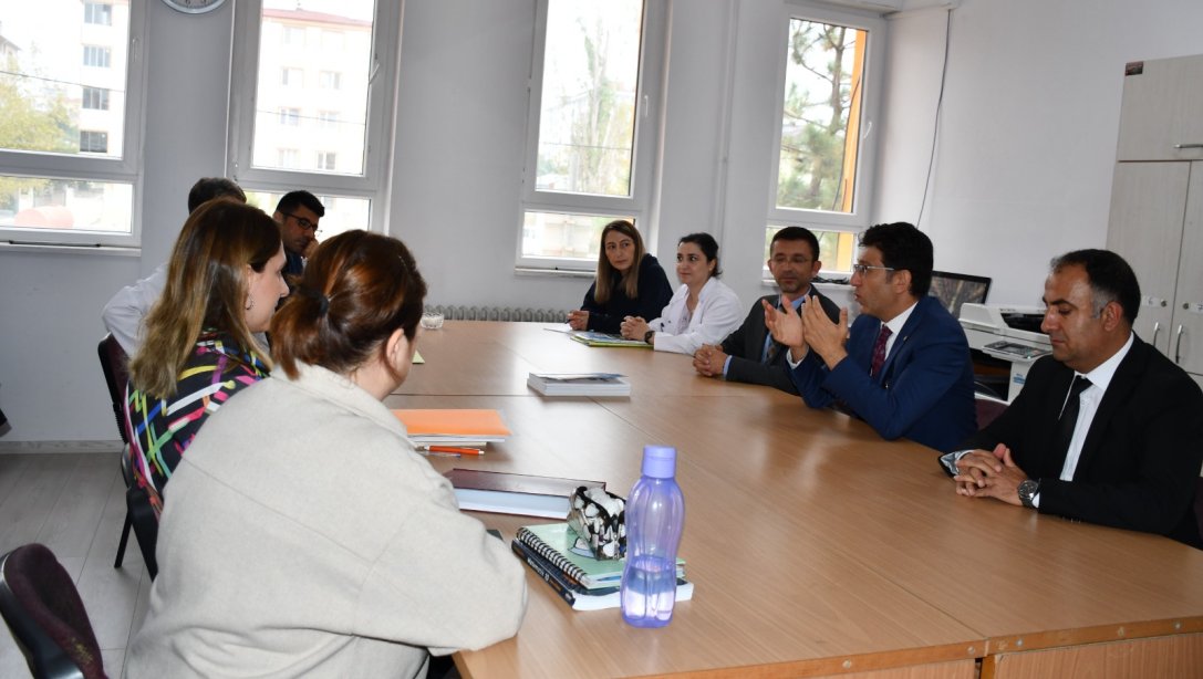 İl Milli Eğitim Müdürü  Ersan Ulusan Çerkezköy Veliköy Mesleki ve Teknik Anadolu Lisesini Ziyaret Etti