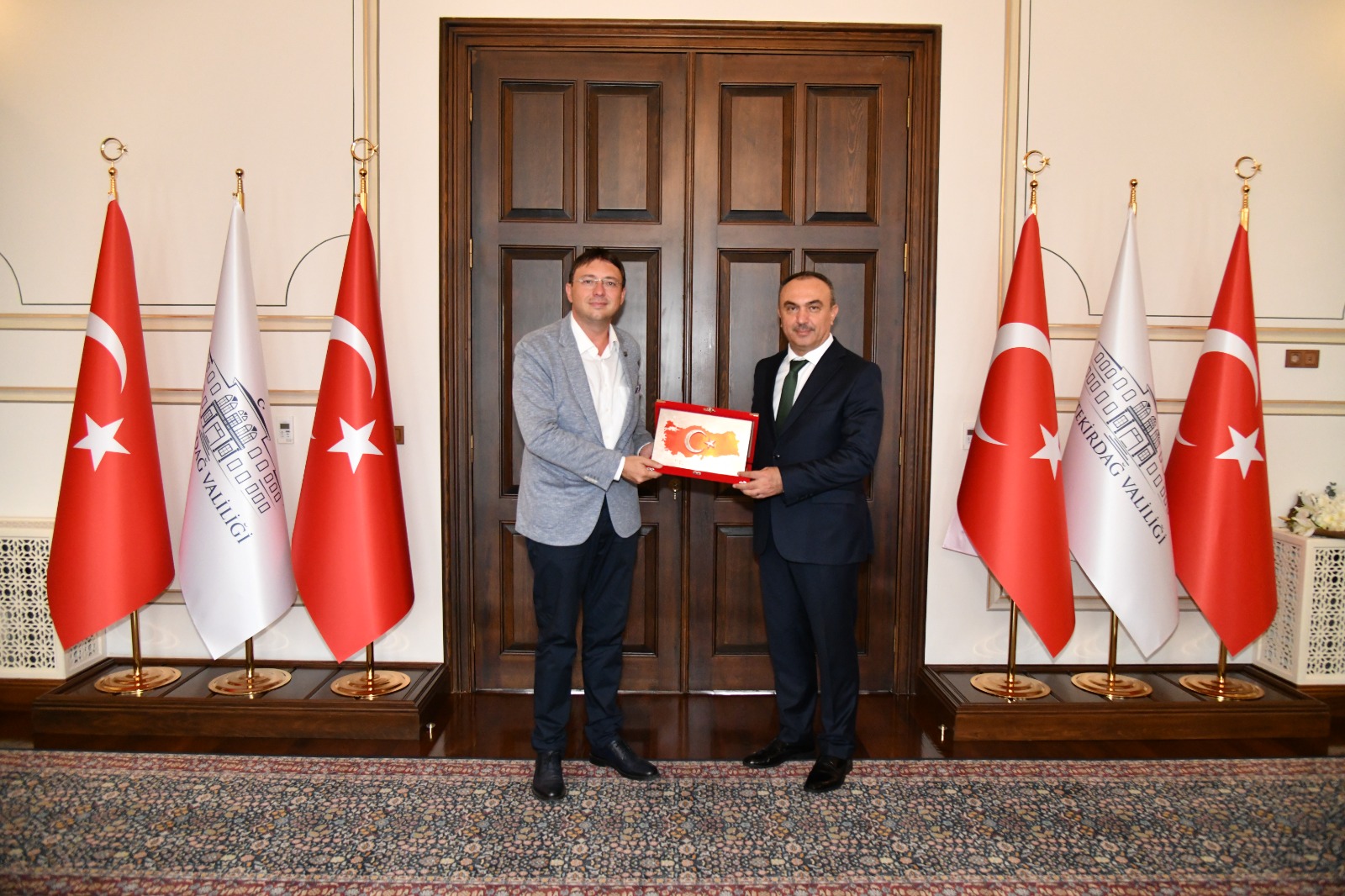 Hayırsever İş İnsanı Köker Vali Soytürk’ü Ziyaret Etti