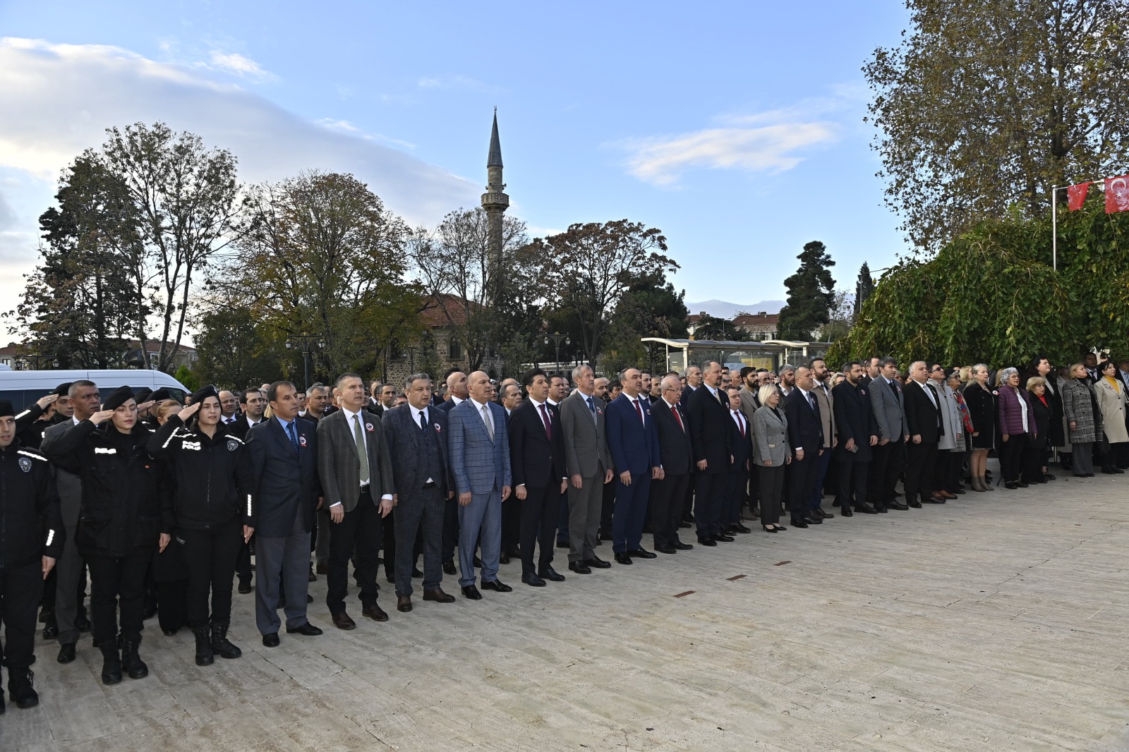 Vali Soytürk Çelenk Sunma Töreni’ne Katıldı