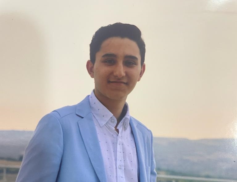 İSMAİL CEM ERDİNÇ VEFAT ETTİ