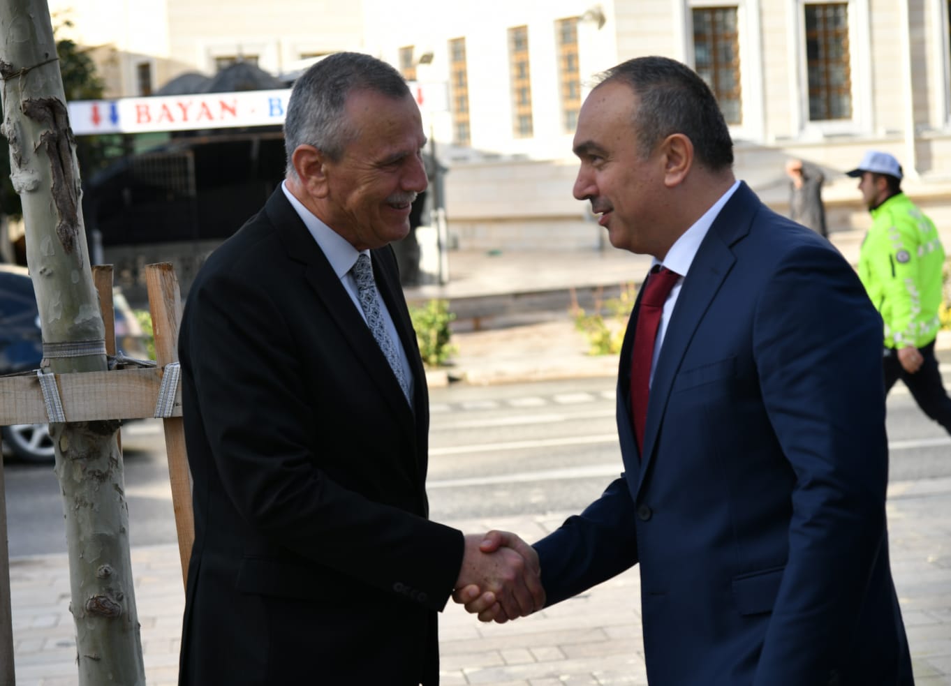 Vali Soytürk Çerkezköy Kaymakamlığını Ziyaret Etti