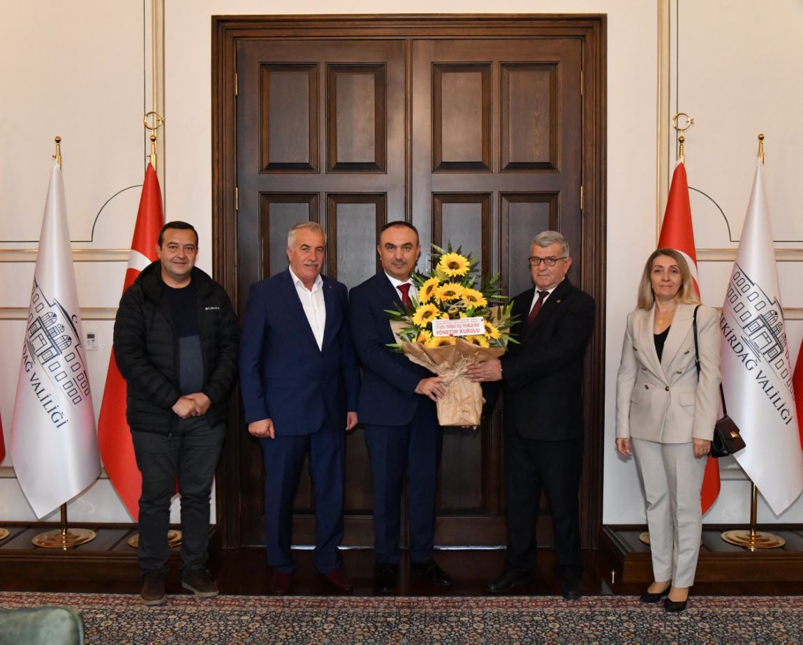Yağlı Tohumlar Kooperatifi Başkanı Vali Soytürk’ü Ziyaret Etti