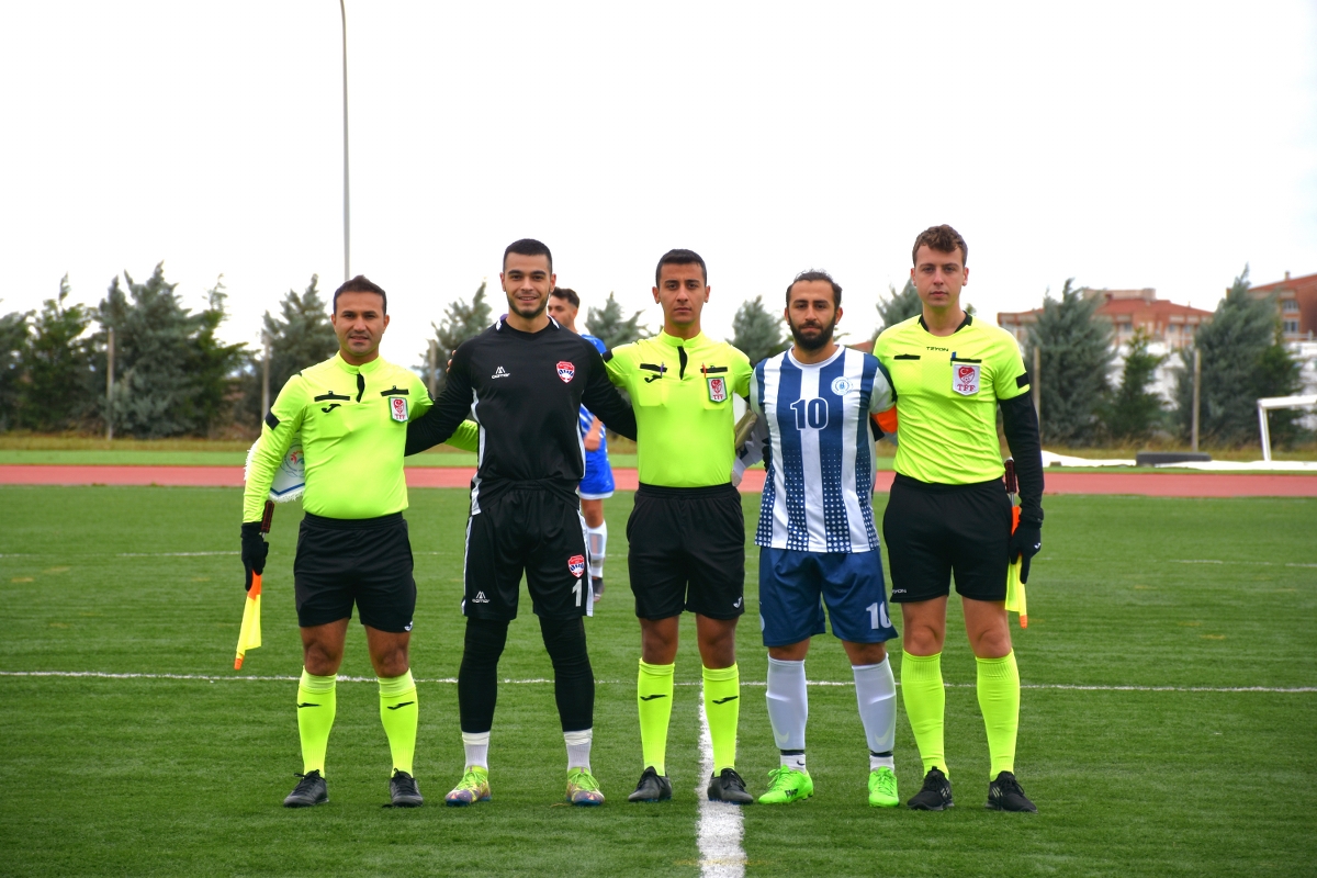 Üniversitelerarası  Bölgesel Lig Grup Futbol MüsabakalarıİlkMaçı Yapıldı