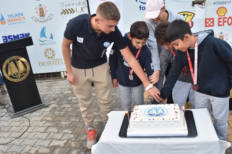 AÇIK TEKİRDAĞ TROFESİ 2.AYAK YELKEN YARIŞLARI YAPILDI