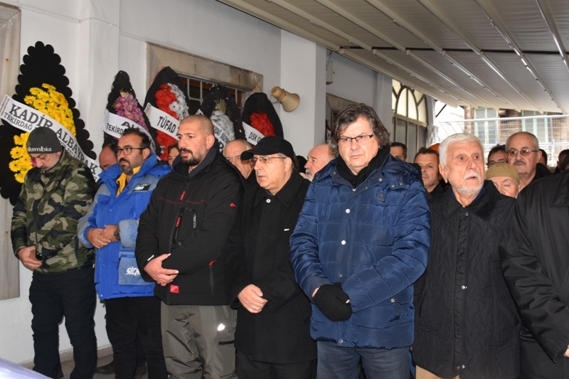 RÜŞTÜ EREN DEFNEDİLDİ..