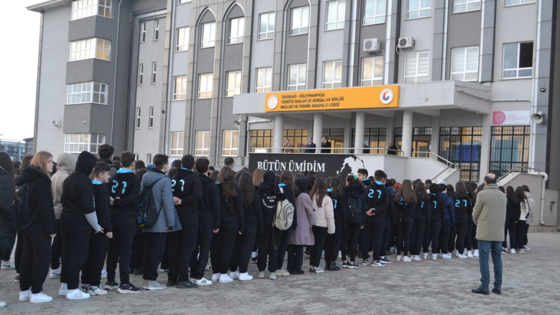 Ebubekir ATİLLA, Türkiye Odalar ve Borsalar Birliği Mesleki ve Teknik Anadolu Lisesinin Bayrak Törenine katıldı.