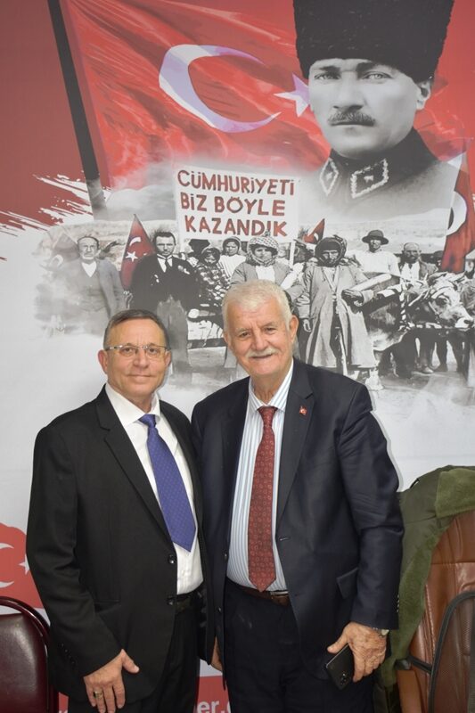 ERTUĞRUL MAHALLESİ MUHTAR ADAYI HAYRULLAH İŞGÖREN CANLI YAYIN KONUĞU OLDU
