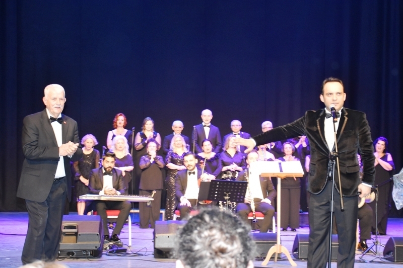 NAZENDE MÜZİK TOPLULUĞUNDAN MUHTEŞEM KONSER