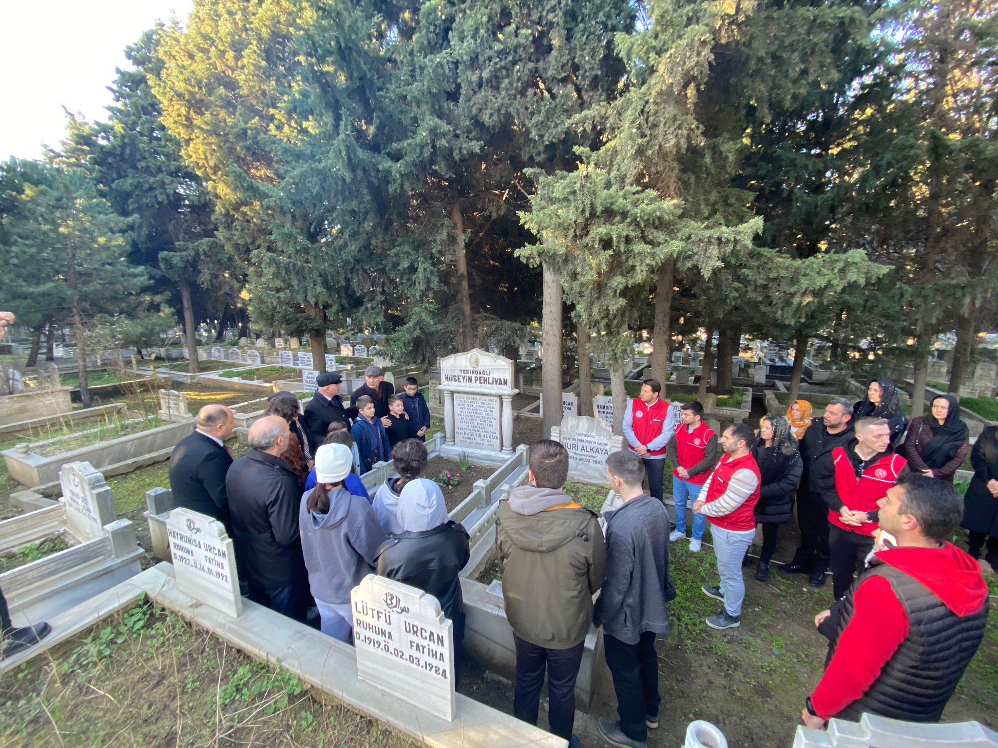 HÜSEYİN PEHLİVAN İLKOKULU TEKİRDAĞLI PEHLİVAN’I UNUTMADI