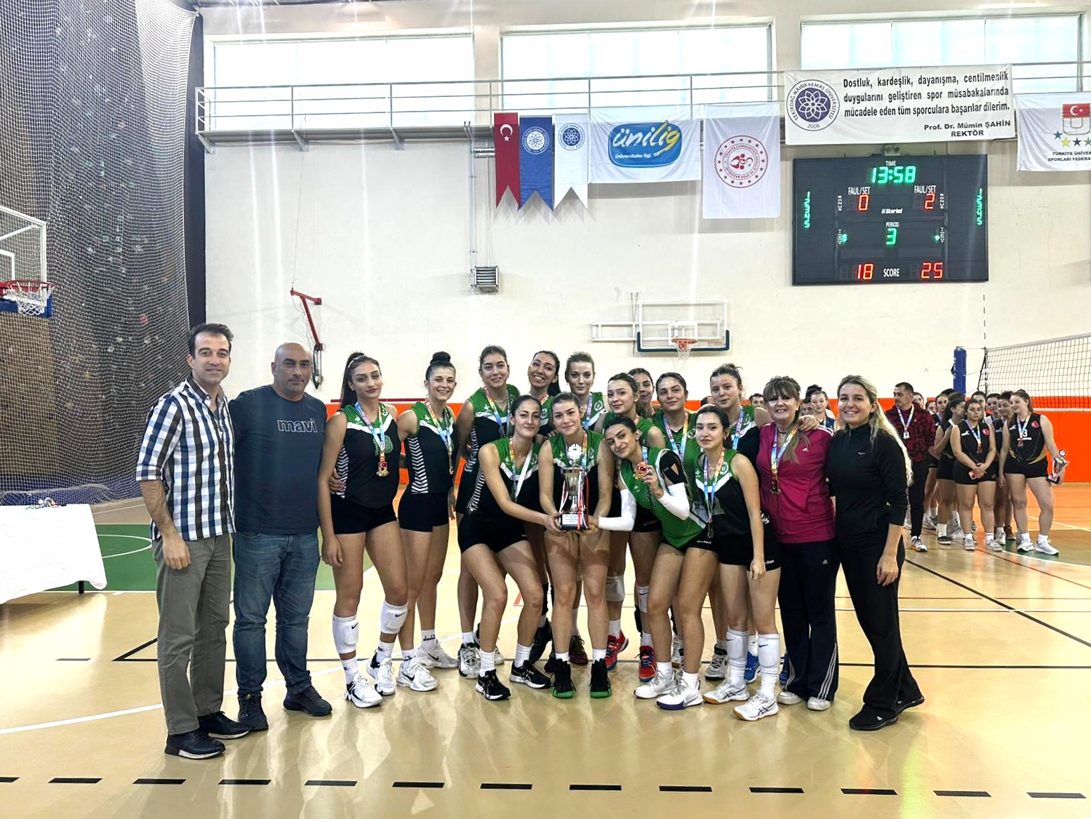 Üniversitelerarası Bölgesel Lig Voleybol Müsabakaları Tamamlandı