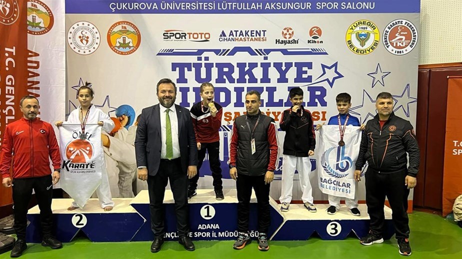 KARATECİLERİMİZ, “TÜRKİYE YILDIZLAR KARATE ŞAMPİYONASI VE DÜNYA GENÇLİK LİGİ MİLLİ TAKIM SEÇMELERİNDEN MADALYALAR İLE DÖNDÜLER.