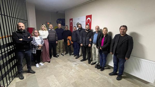 Aden Okulları Kurucusu Sadık Baş Gazetecilere iftar verdi.