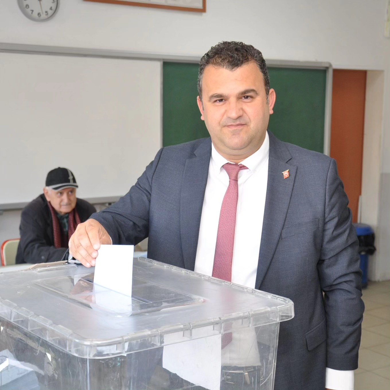 VOLKAN NALLAR SÜLEYMANPAŞA BELEDİYE BAŞKANI OLDU