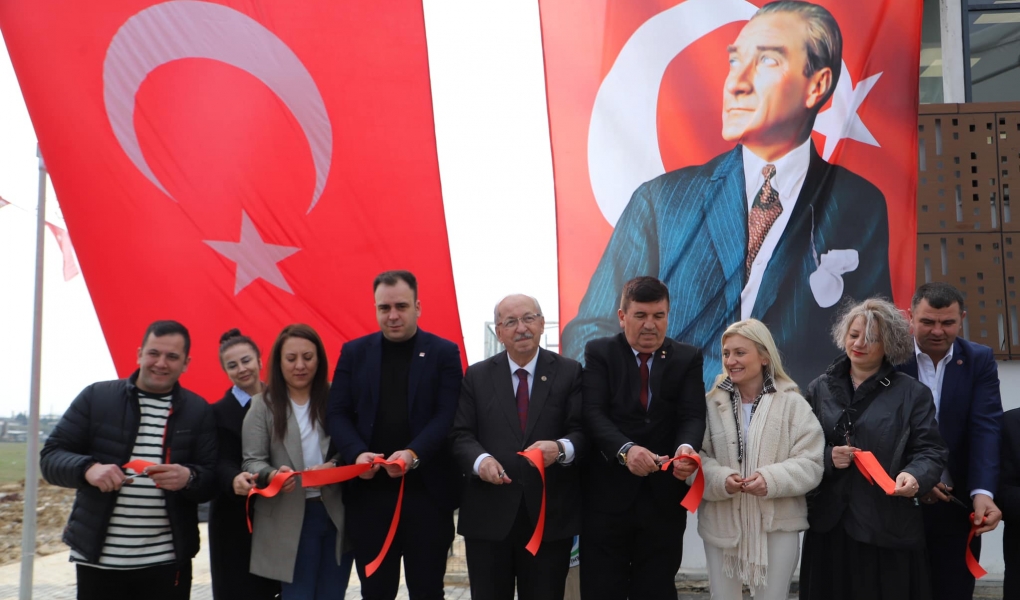 KAPAKLI SOSYAL TESİS VE TENİS KORTLARI TÖRENLE HİZMETE AÇILDI