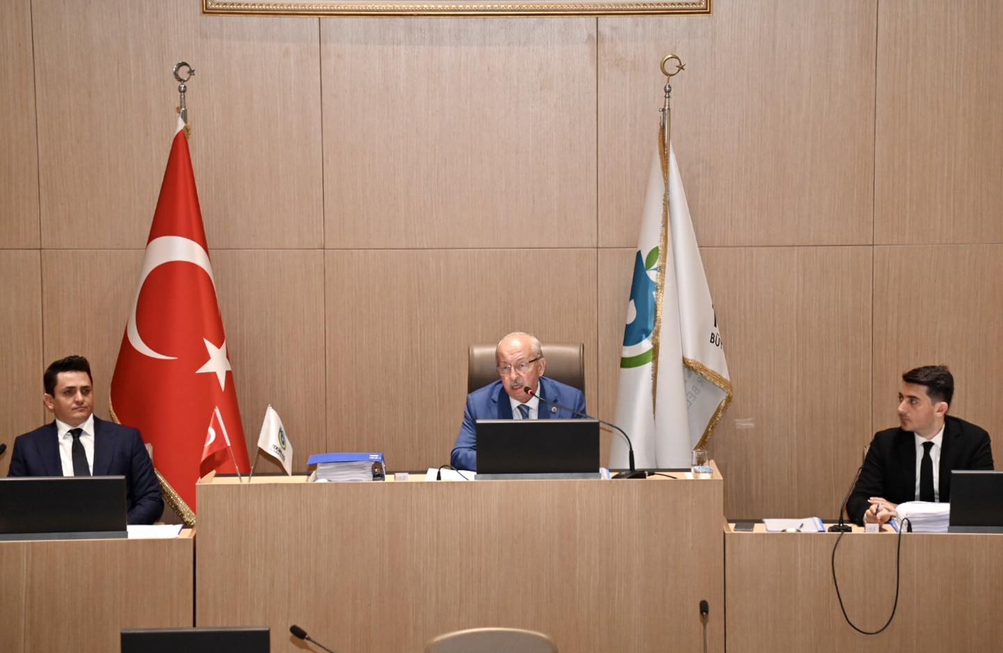 BAŞKAN ALBAYRAK SON MECLİS TOPLANTISINI GERÇEKLEŞTİRDİ