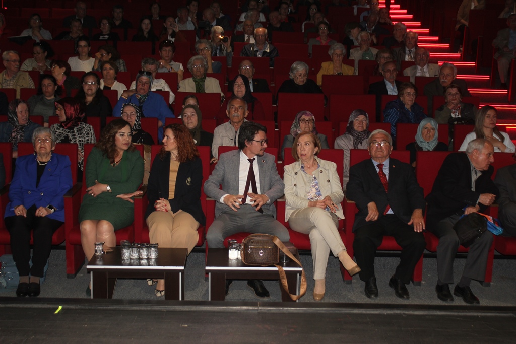 Köy Enstitüleri paneli yapıldı