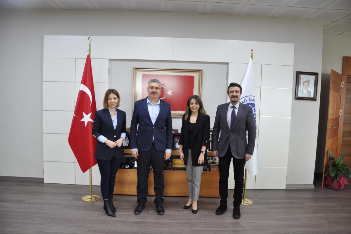 Rektöre Ziyaret