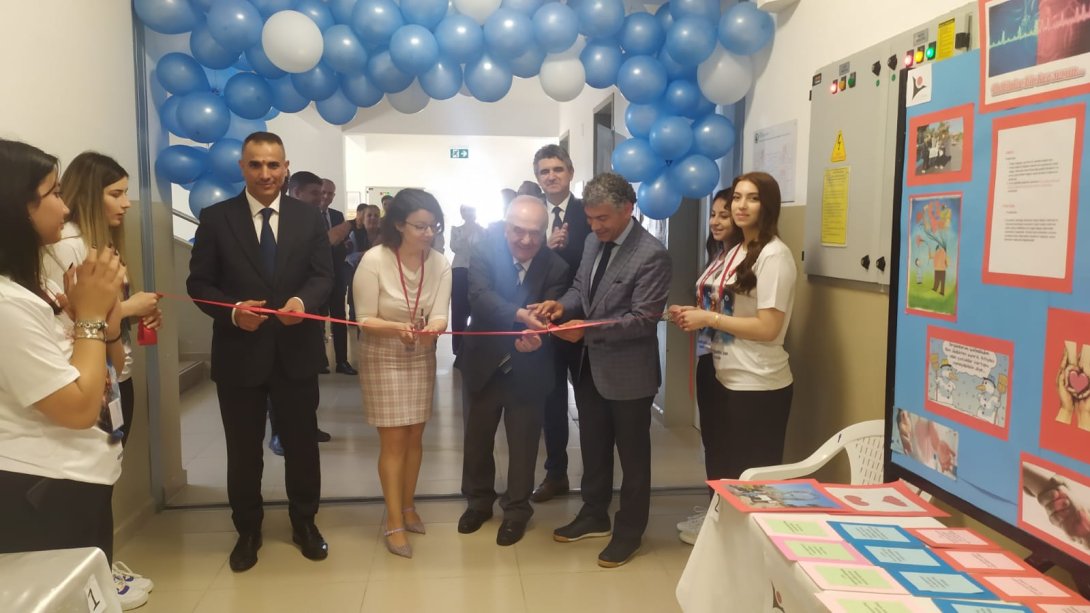 İlçe Milli Eğitim Müdürü  Ebubekir ATİLLA ve İlçe Sağlık Müdürü Rahmi MERAL, TOBB Mesleki ve Teknik Anadolu Lisesi Müdürlüğünde Düzenlenen “Bilim Şenliği’ne Katıldı