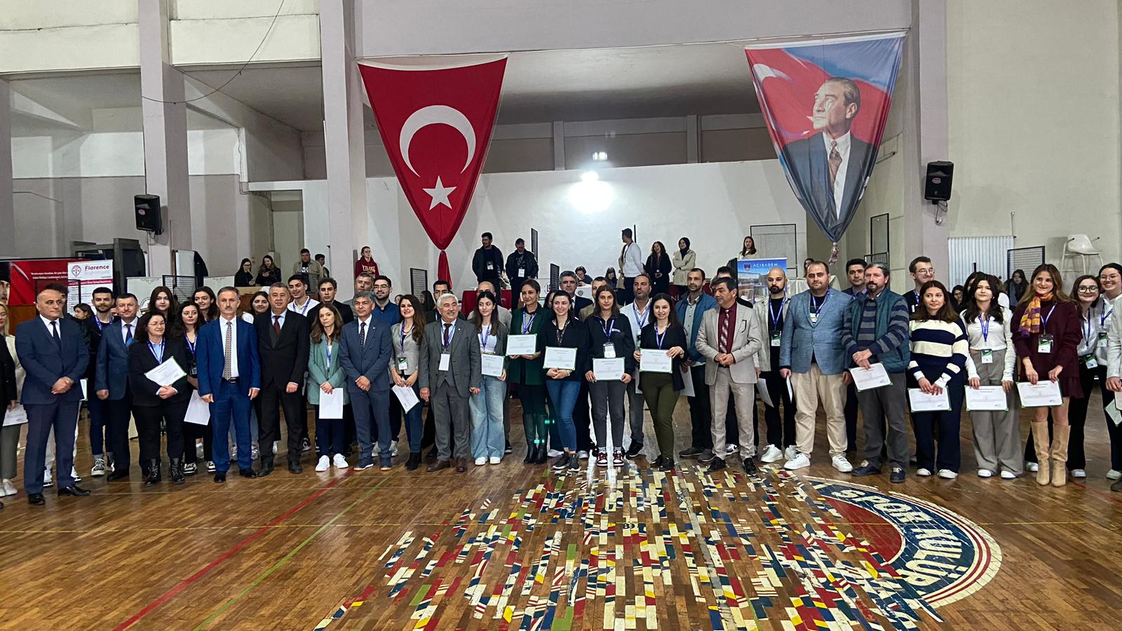 13. Üniversite tanıtım fuarına yoğun ilgi