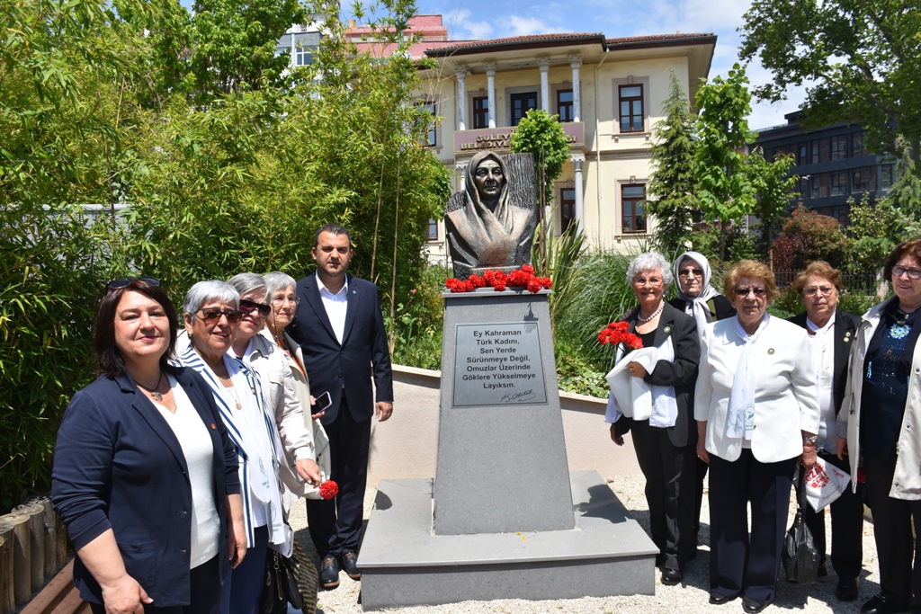 ANNELER GÜNÜ KUTLANDI