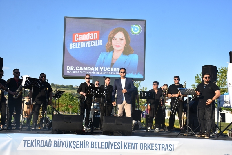 KENT ORKESTRASI SALİH DEMİRCİ GÜN BATIMI KONSERİ