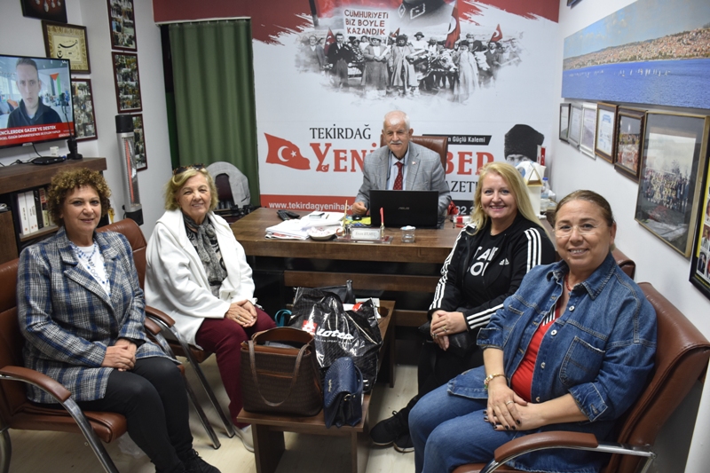 Türk kadınlar birliği yönetimi taziye ziyaretine geldiler..