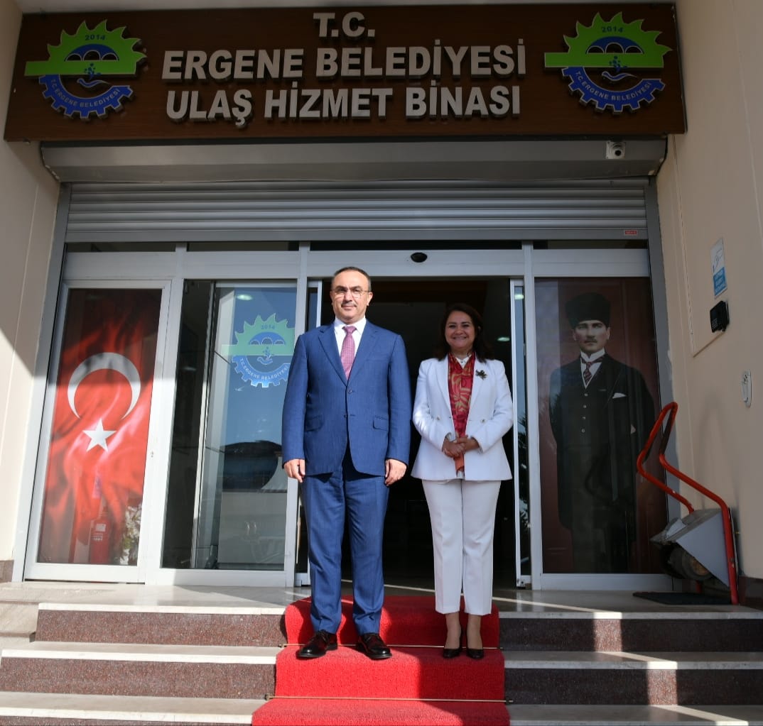 Vali Soytürk Belediye Başkanı Topak’a İade-i Ziyarette Bulundu