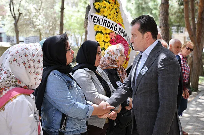 Çevik Baysalgil toprağa verildi