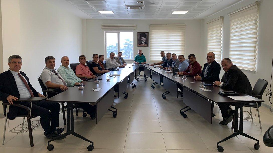 Ahmet ALTIN’ın Başkanlığında, Ortaöğretim Okul Müdürleri ile “Belirli Gün ve Haftalar”Konulu Toplantı Düzenlendi