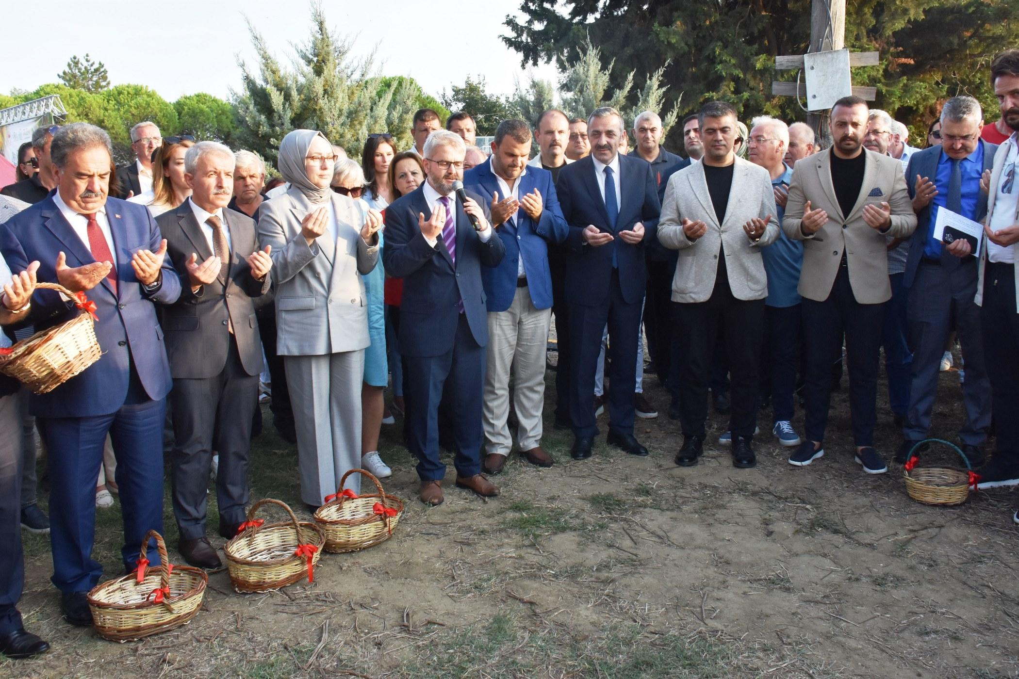 Süleymanpaşa Bağ Bozumu Şenliği Açılış Töreni İle Başladı