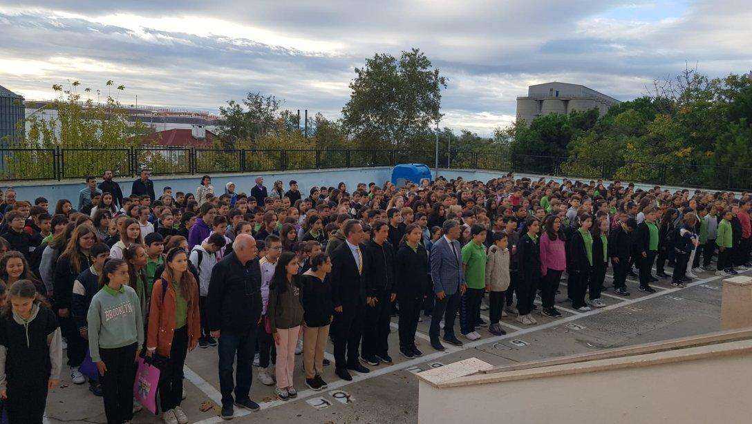 Süleymanpaşa İlçe Milli Eğitim Müdürü Ebubekir ATİLLA Kazandereli Memiş Pehlivan Ortaokulunda bayrak törenine katıldı.