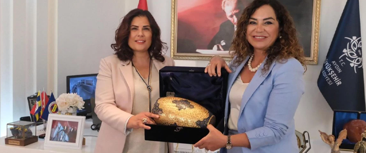 Özlem Çerçioğlu, Tekirdağ Büyükşehir Belediye Başkanı Candan Yüceer’i makamında ağırladı.