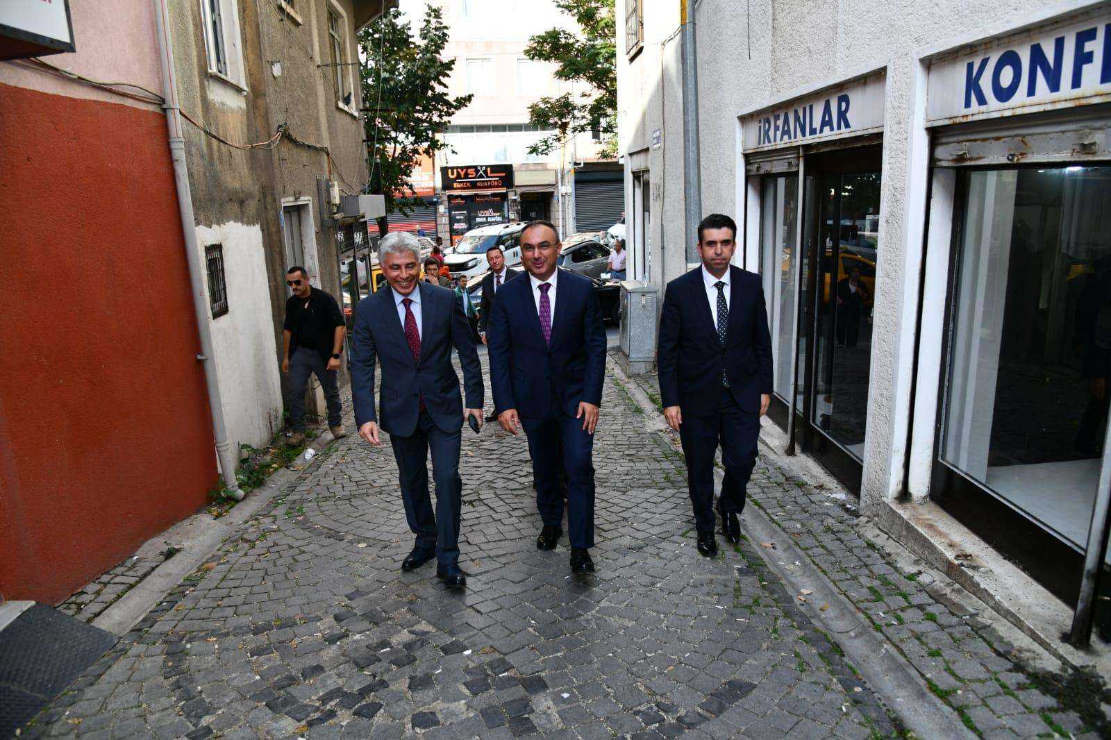 Vali Soytürk Ziraat Bankası Bölge Müdürü Öztürk’ü Ziyaret Etti