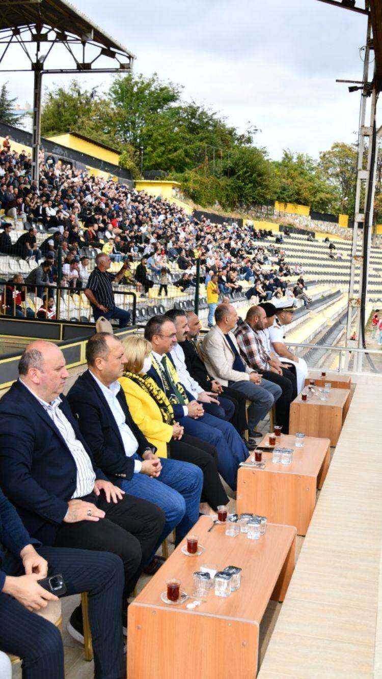 Tekirdağ Spor – Yalova Spor