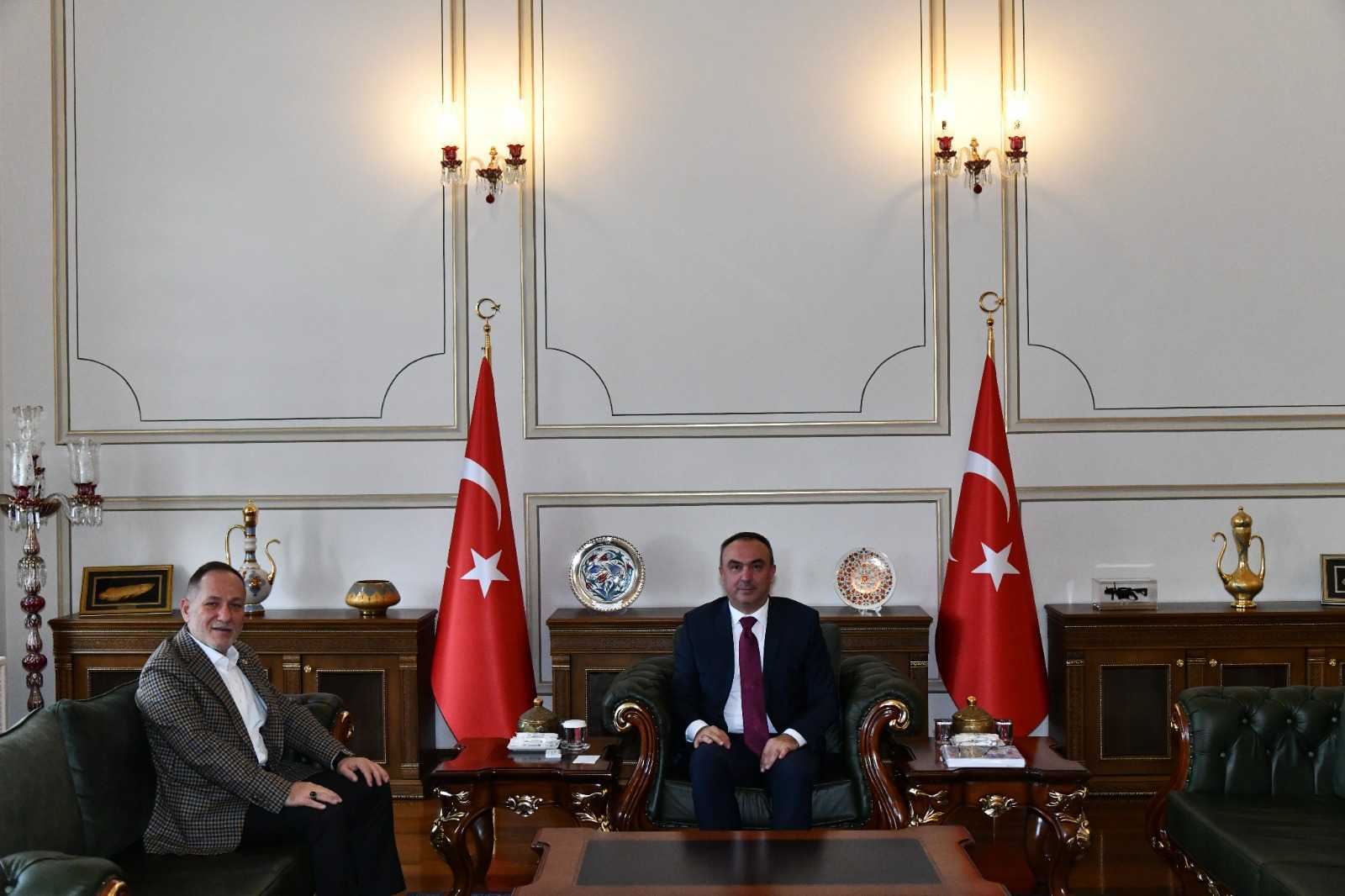 İskenderun Eski Belediye Başkanı Vali Soytürk’ü Ziyaret Etti