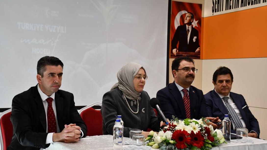 Milli Eğitim Bakan Yardımcısı Doç. Dr. Celile Eren Ökten Eğitim Değerlendirme Toplantısına Katıldı