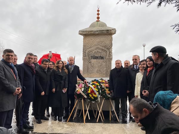 Başkan Candan Yüceer: Türkan Bebeğin kabrini ziyaret ettik.