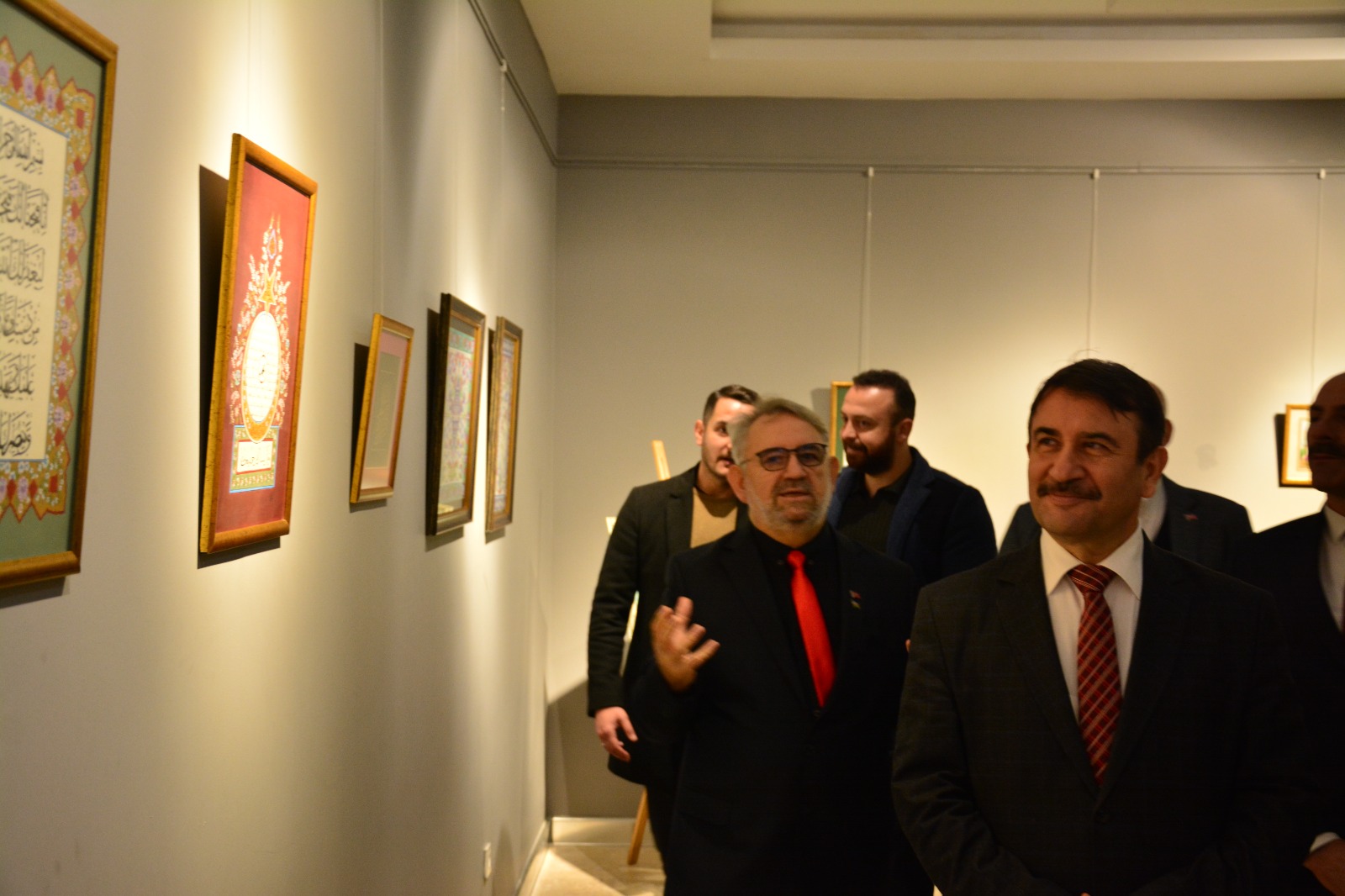 Tekirdağ’da “Geleneksel Türk İslam Sanatları Sergisi” açılışı, Vali Yardımcısı Mustafa Çek başkanlığında gerçekleştirildi.