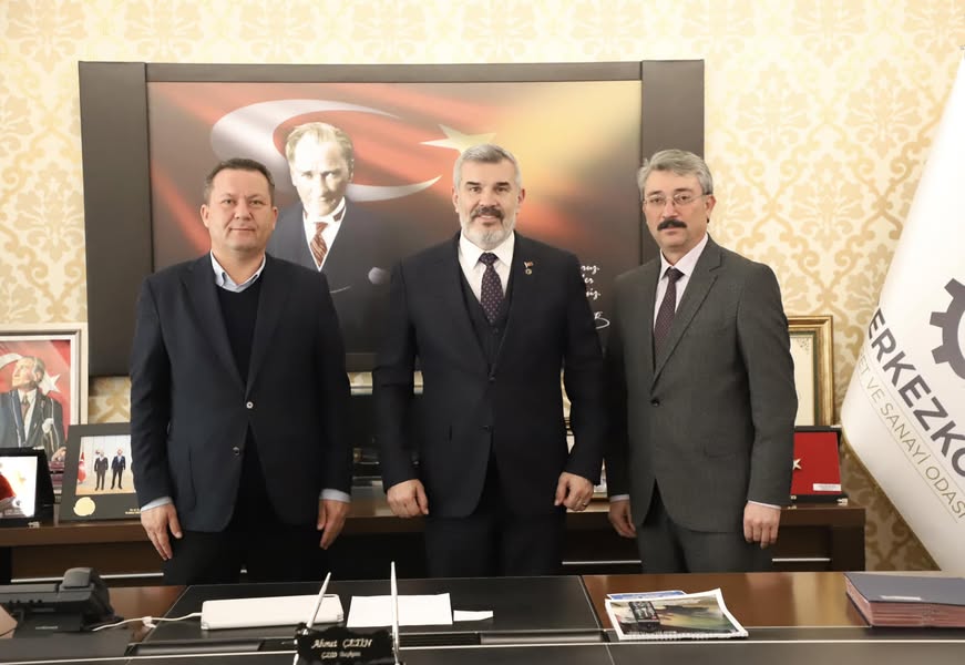 Ahmet Çetin’i ziyaret etti.