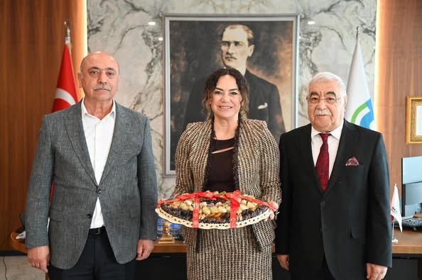 DR. Candan Yüceer: Ziyaretlerinden dolayı kendilerine teşekkür ediyorum.
