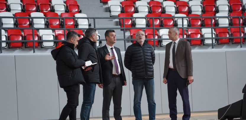 ÇBSK, 100. Yıl Kapalı Spor Salonu`na Taşınmaya Hazırlanıyor