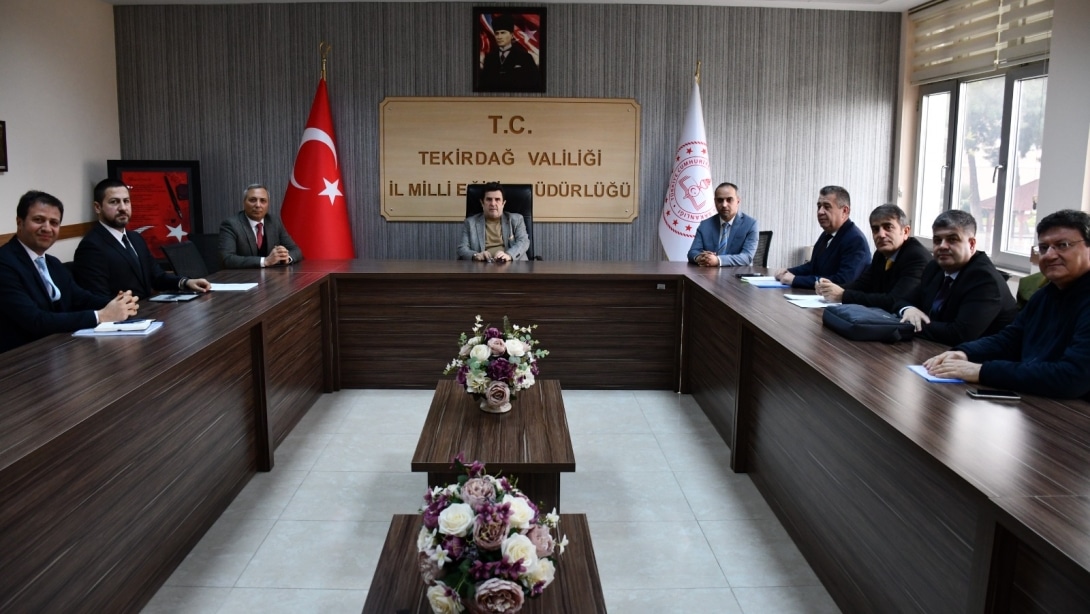 İl Milli Eğitim Müdürümüz Dr. Abdülaziz Yeniyol Mesleki ve Teknik Eğitim Genel Müdürlüğüne Bağlı Özel Program ve Proje Uygulayan Okul Müdürleri İle Koordinasyon Toplantısı Gerçekleştirdi